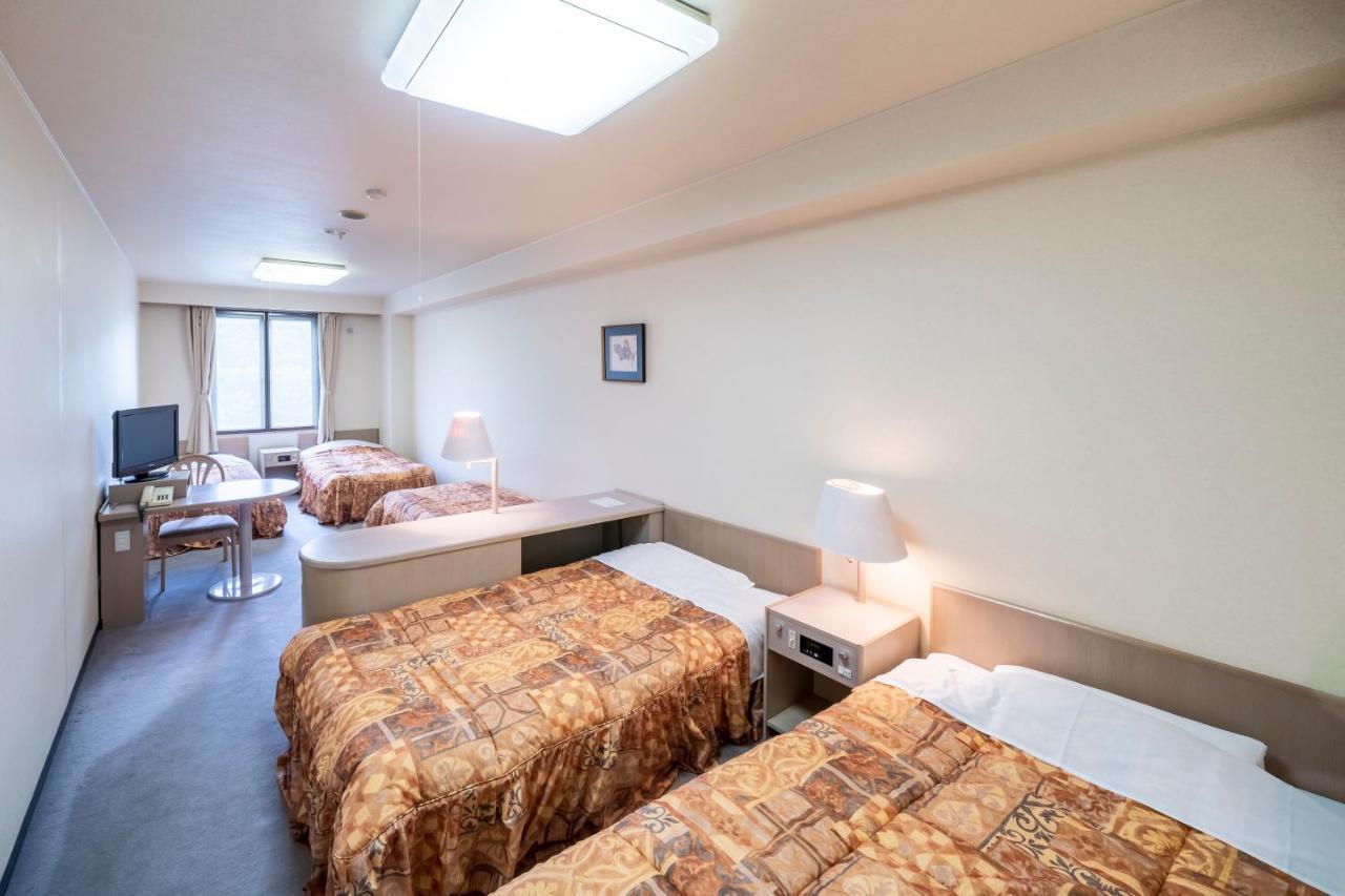 Hotel Tagawa Яманути Экстерьер фото