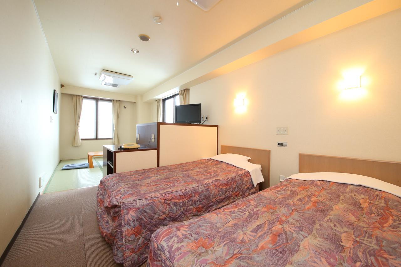 Hotel Tagawa Яманути Экстерьер фото